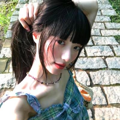 女孩,母亲与恶魔